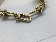 14K Yellow Gold Vintage Horse-shoe Bracelet