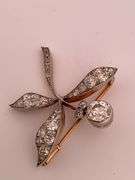CERTIFIED UNIQUE ANTIQUE FK LADIES DIAMOND BROOCH