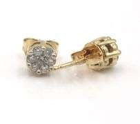 14kt Yellow gold 0.25ctw diamond cluster flower stud earrings