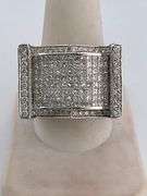 MEN'S CERTIFIED 14K WHITE GOLD DIAMOND RING. 7.50 CARATS OF DIAMONDS