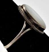 Vintage Mother of Pearl Ring in Sterling Silver