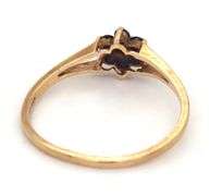 10kt Yellow gold blue sapphire flower style ring