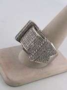 MEN'S CERTIFIED 14K WHITE GOLD DIAMOND RING. 7.50 CARATS OF DIAMONDS