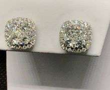 14K White Gold Round Brilliant Cut Diamond Cluster Earring