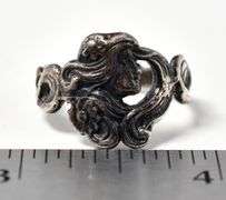 Girl Profile with Flower Detailing in Sterling Silver