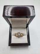 Absolutely gorgeous 14k yellow gold and diamond cluster ring