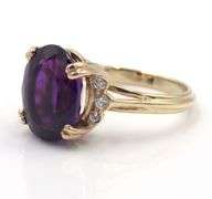14kt Yellow gold oval amethyst and diamond ring