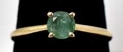 Pretty 10K Yellow Gold Emerald Gemstone Ring