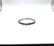 18 Kt White Gold Plated Lab Simulated 16.5 Cttw Midnight Blue Sapphire Tennis Bracelet