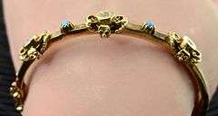 Lovely Vintage 14K Yellow Gold Bangle with Turquoise