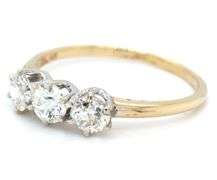 14kt Yellow gold 0.69ctw 3 stone diamond band