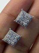 14K White Gold Round Brilliant Cut Diamond Cluster Earring