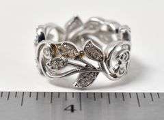 CZ gemstone Leaf Ring in Sterling Silver