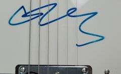 Ozzy Osbourne Autographed Blizzard Of Ozz Album Lp Photo Graphics Guitar