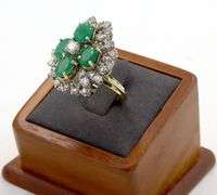Vintage 18kt white gold emerald and diamond cocktail ring