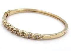 14kt Yellow gold 0.35ctw diamond loop bangle bracelet