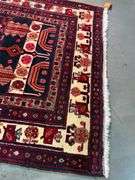 Stunning Persian Hamedan  Rug 5x9.7