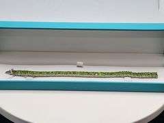 Elegant 88ct Emerald-Cut Natural Peridot Bracelet in Sterling Silver – Size 7