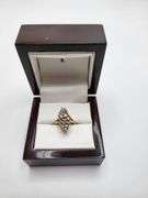 Absolutely gorgeous 14k yellow gold and diamond cluster ring