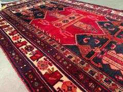 Stunning Persian Hamedan  Rug 5x9.7