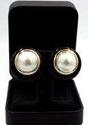 14kt Yellow gold Mabe pearl and black onyx earrings