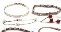 Group lot of 8 vintage 925 sterling silver bracelets