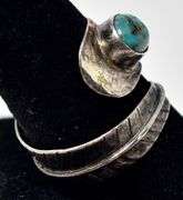Feather Band Ring with Turquoise Stone in Sterling Silver