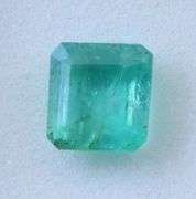Fantastic color! 1.65ct vibrant green Zambian Emerald