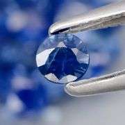 Collectors 3.92ct denim blue Sapphire set