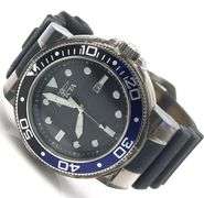 Invicta Pro Diver quartz 51.5mm watch