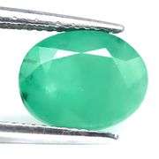 Glowing green! Simply beautiful 3.60ct Zambian Emerald!