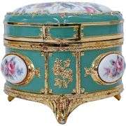 Heart-Shaped Musical Jewelry Trinket Box