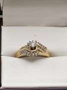 14k yellow gold diamond wedding band, size 8.5 -4.9 gr