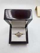 Absolutely gorgeous 14k yellow gold and diamond cluster ring