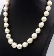 9.5-13.5mm Baroque pearl strand necklace
