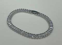 Sparkling 14.5 Ctw Lab Simulated Diamond 14 Kt White Gold Plated Tennis Bracelet