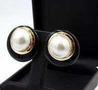 14kt Yellow gold Mabe pearl and black onyx earrings