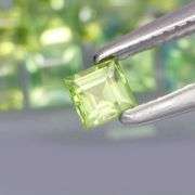 Excellent 2.38ct princess cut Australian Sapphire set
