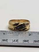 Very nice men's 14k yellow gold & diamonds band