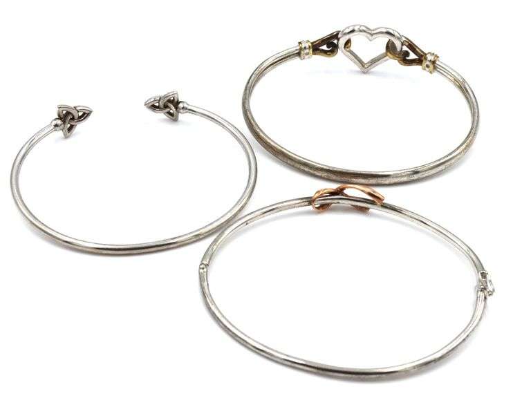Group lot of Vintage 925 sterling silver jewelry