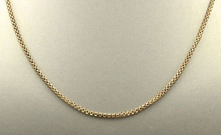 14kt Yellow gold box chain necklace