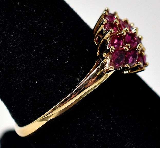 Alluring 14K Yellow Gold Red Spinel Gemstone Ring