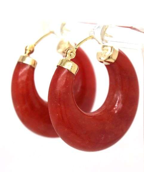 14kt Yellow gold red Jade hoop earrings