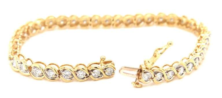 14kt Yellow gold 2.58ctw diamond tennis bracelet