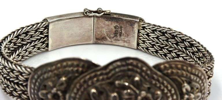 Lot of 2 vintage 925 sterling silver bracelets
