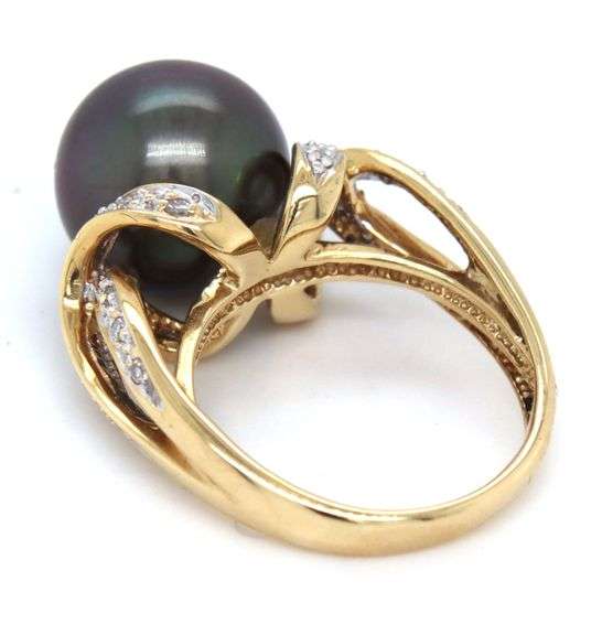 14kt Yellow Gold 12mm Green Tahitian Pearl and Diamond Infinity Ring