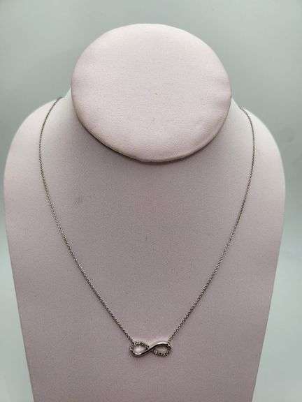 14kt White Gold & Diamond Pendant Necklace