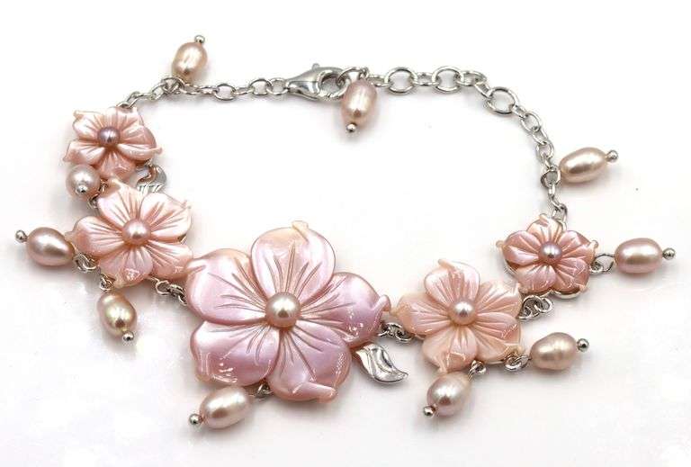 925 Sterling Silver Pink Mother Of Pearl Bracelet And Earrings Set