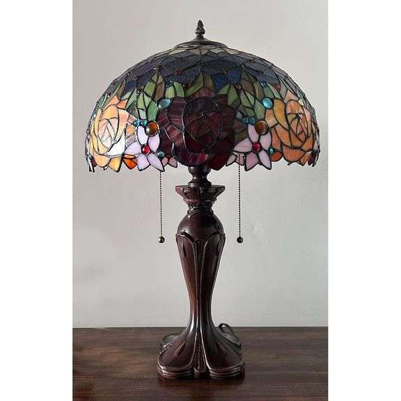 Stained Glass Table Lamp with Rose Design