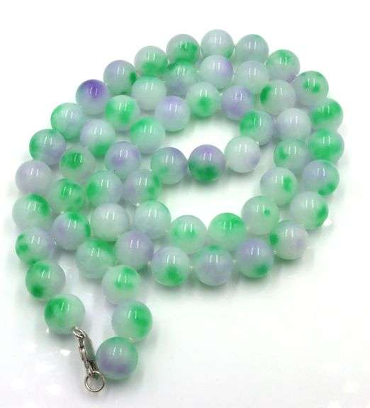 Jade Jadeite beaded long necklace